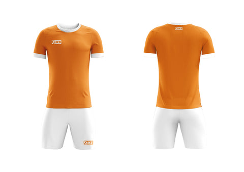 COMPLETO CALCIO