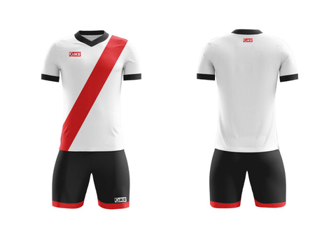 COMPLETO CALCIO